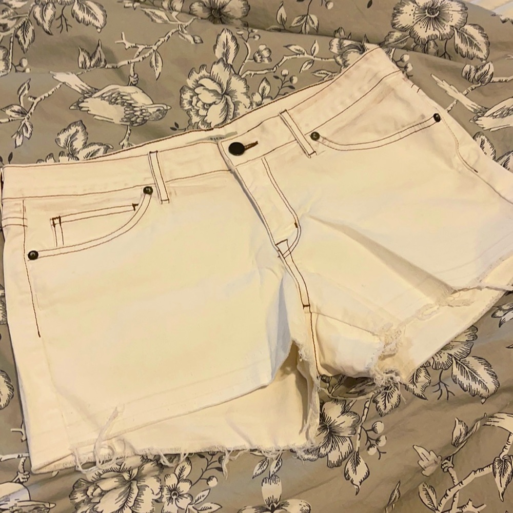 Never worn Rich & Skinny white shorts